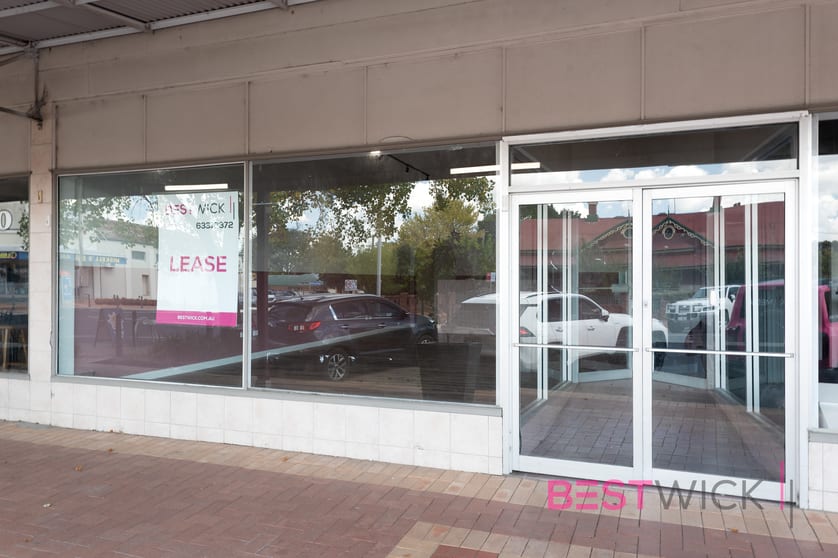 Click to view all images 2/125 Adelaide Street Blayney NSW 2799 - Image 2