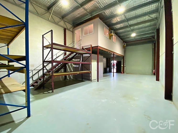 Click to view all images Unit 2/15-17 Ace Crescent Tuggerah NSW 2259 - Image 2
