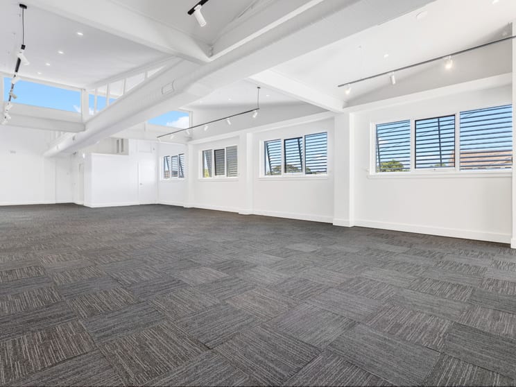 Click to view all images 60 Frenchs Road Willoughby NSW 2068 - Image 3