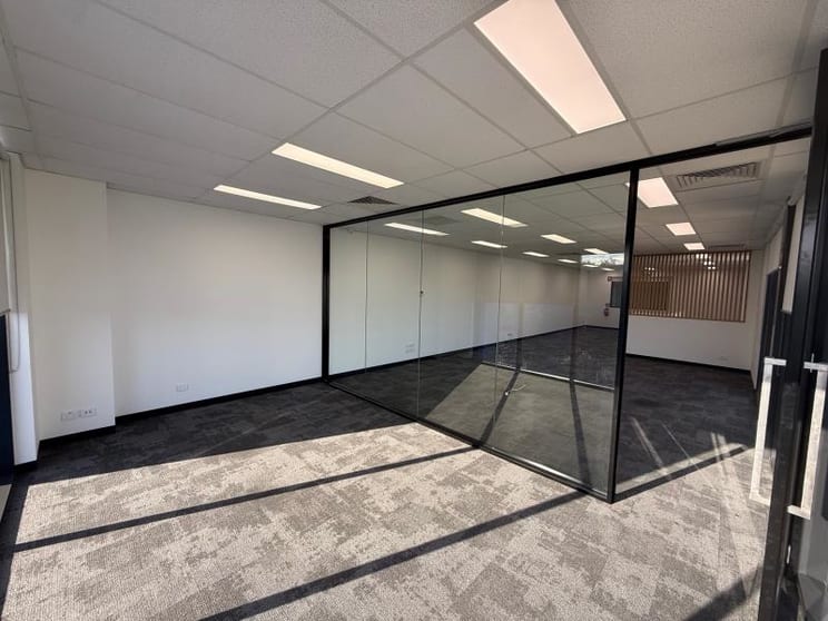 Click to view all images 10 Venture Drive Sunshine West VIC 3020 - Image 3