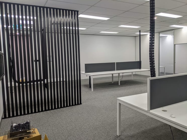 Click to view all images 37 Turbo Drive Coorparoo QLD 4151 - Image 3