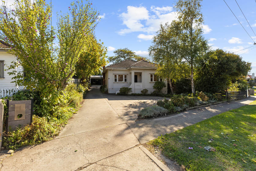 Click to view all images 124 Princes Street Traralgon VIC 3844 - Image 2