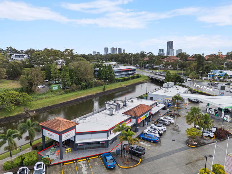 Click to view all images Shop 8 / 201 Ferry Road Southport QLD 4215 - Image 3