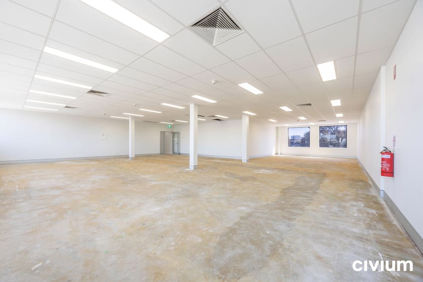 Click to view all images Unit 11/67 Townshend Street Phillip ACT 2606 - Image 3