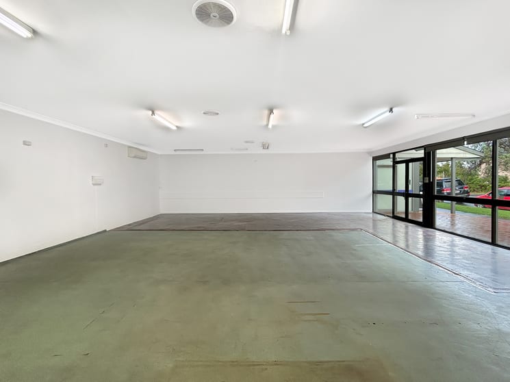 Click to view all images Shop 7/7-9 St Georges Crescent Faulconbridge NSW 2776 - Image 3