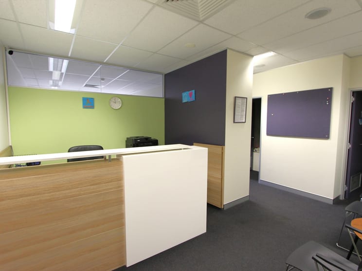 Click to view all images 3.02/1 Centennial Drive Campbelltown NSW 2560 - Image 2