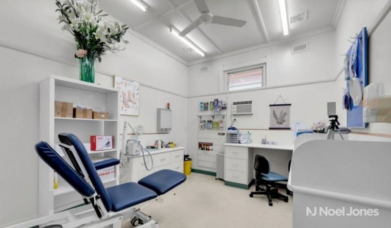 Click to view all images 550 Mitcham Road Mitcham VIC 3132 - Image 3