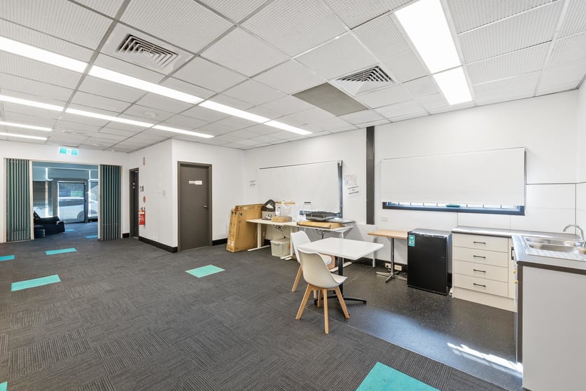 Click to view all images 3 Victoria Street Footscray VIC 3011 - Image 3