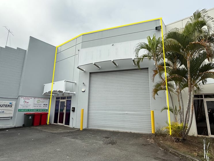 Click to view all images 4/7 Curban Street Underwood QLD 4119 - Image 1