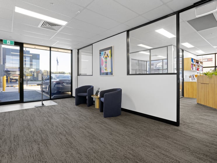 Click to view all images 7 Bayport Court Mornington VIC 3931 - Image 3