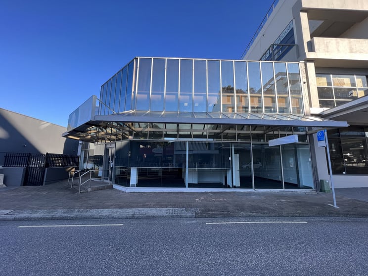 Click to view all images GF, Suite 1/160 Pacific Highway Charlestown NSW 2290 - Image 1