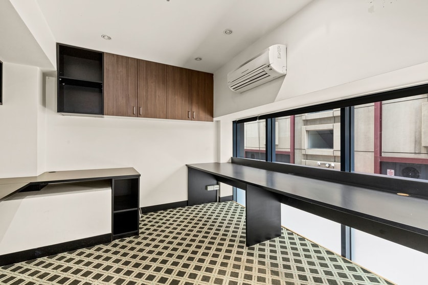 Click to view all images T7/1 Queens Road Melbourne VIC 3004 - Image 2