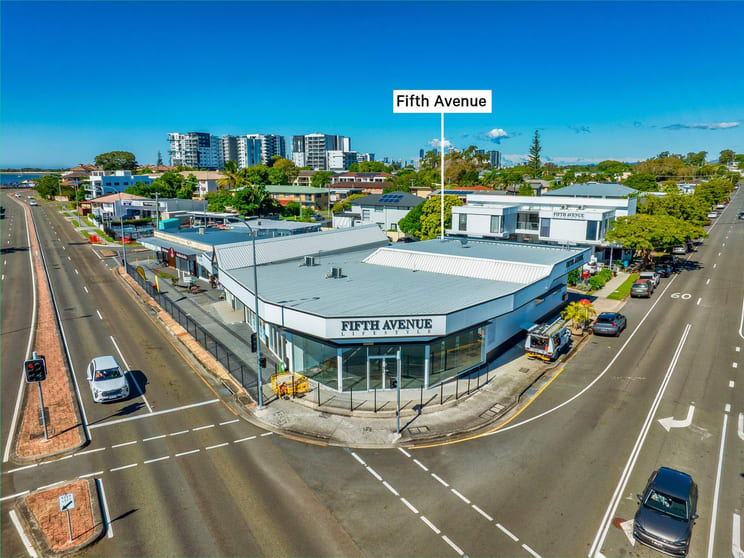 Click to view all images 30 Brisbane Road Labrador QLD 4215 - Image 1