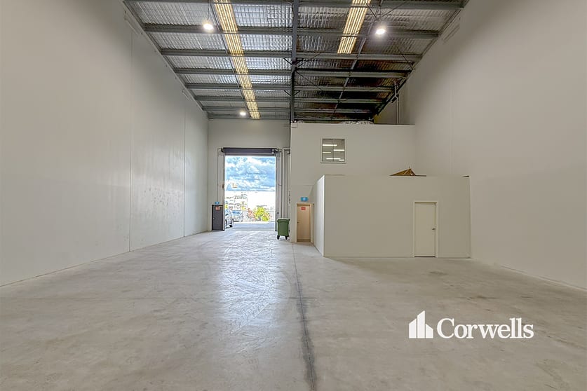 Click to view all images 5/15-19 Henry Street Loganholme QLD 4129 - Image 3