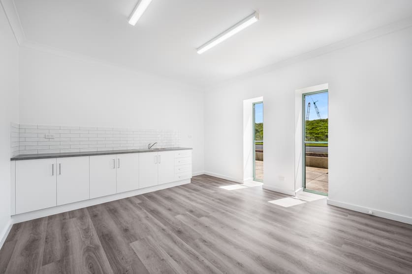 Click to view all images 385 Commercial Street West Mount Gambier SA 5290 - Image 3