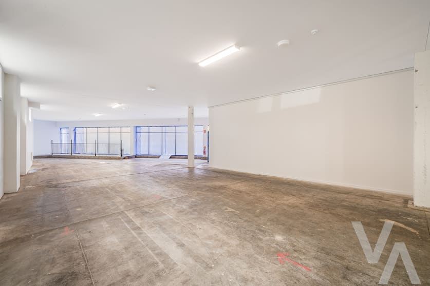 Click to view all images 2/318 High Street Maitland NSW 2320 - Image 2