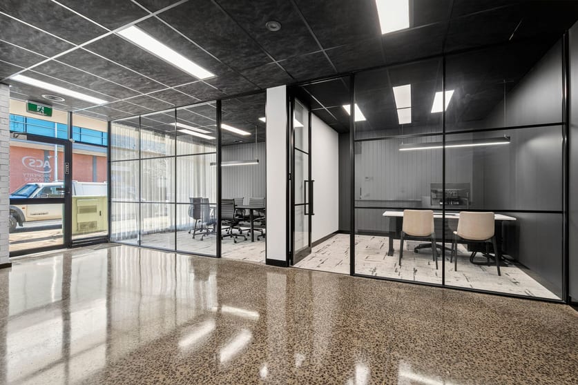Click to view all images 11 Yarra Street Geelong VIC 3220 - Image 2