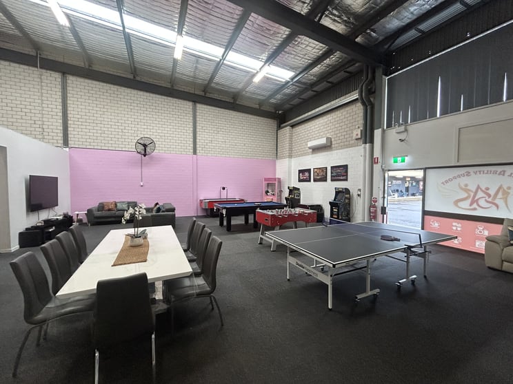 Click to view all images Unit 10/5 Hollylea Road Leumeah NSW 2560 - Image 2