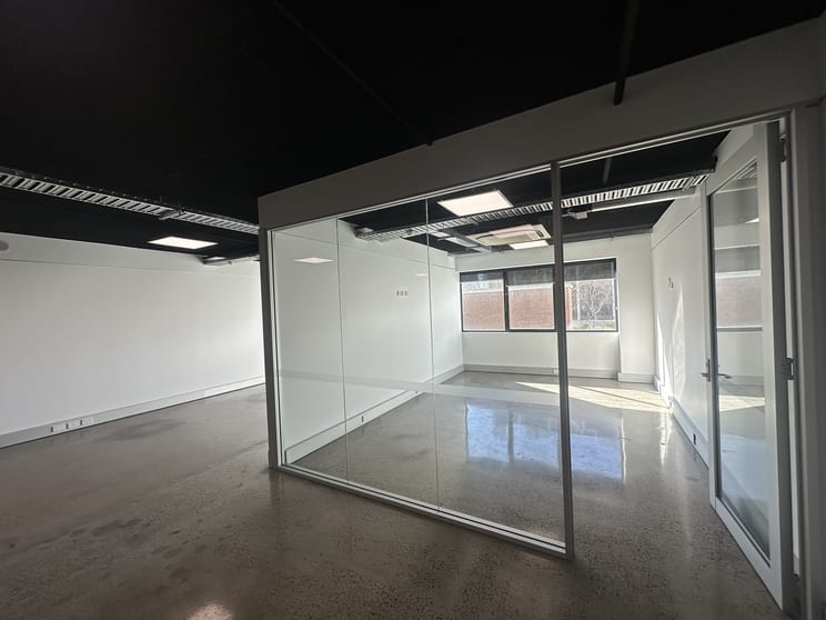 Click to view all images Suite 407-408/46 Kippax Street Surry Hills NSW 2010 - Image 3