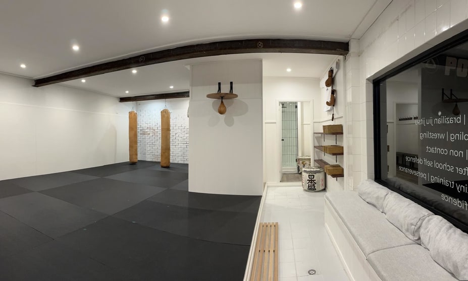 Click to view all images Shop 2/2-3 McCauley Street Thirroul NSW 2515 - Image 3
