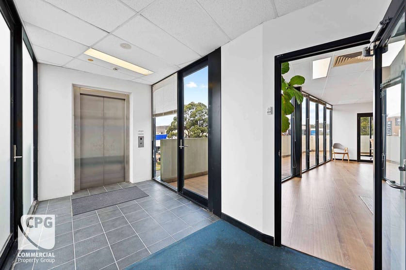 Click to view all images Suite 1, Level 2/191 Taren Point Road Caringbah NSW 2229 - Image 2