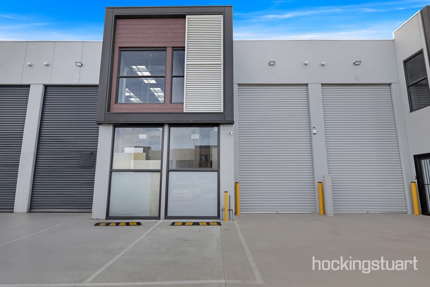 3/7 Quinlan Road Epping VIC 3076 - Image 1