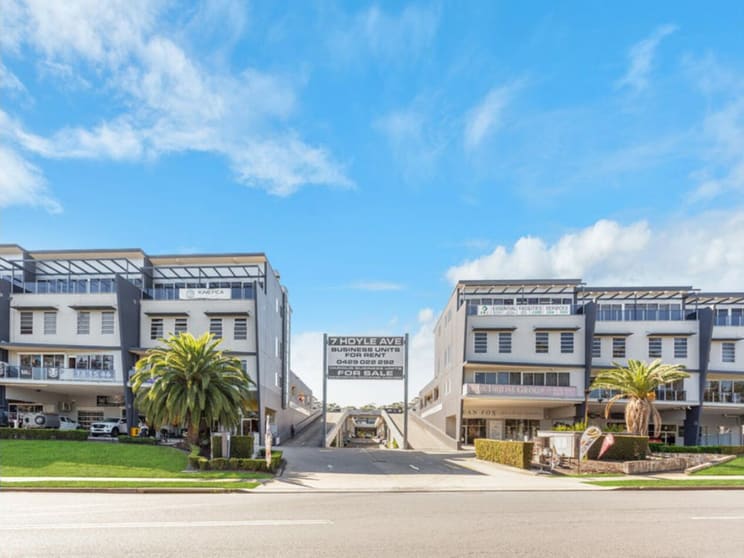 Click to view all images 10a/7 Hoyle Avenue Castle Hill NSW 2154 - Image 1