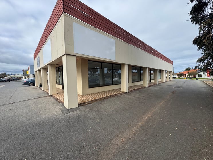 Shop 1, 1064-1070 Old Port Road Albert Park SA 5014 - Image 2