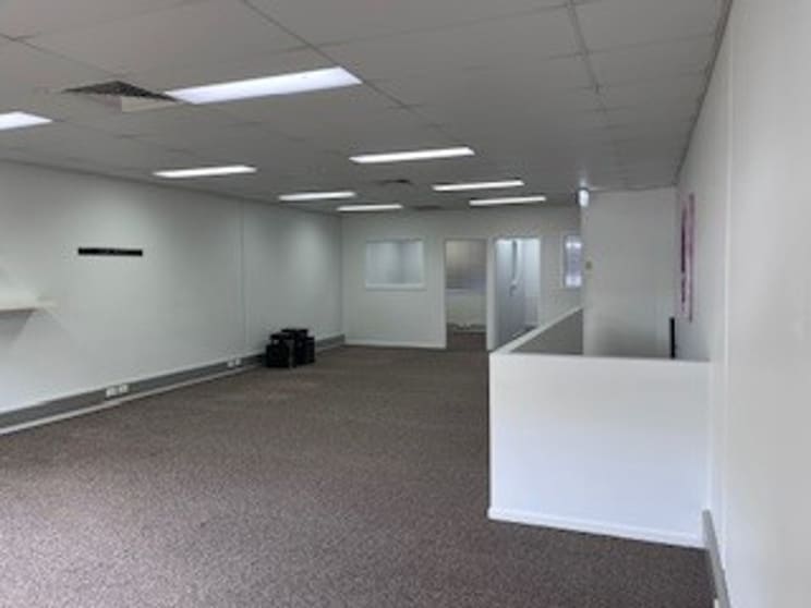 Click to view all images 10/7 O’Connell Tce Bowen Hills QLD 4006 - Image 3