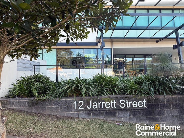 Click to view all images 5/12 Jarrett Street North Gosford NSW 2250 - Image 1