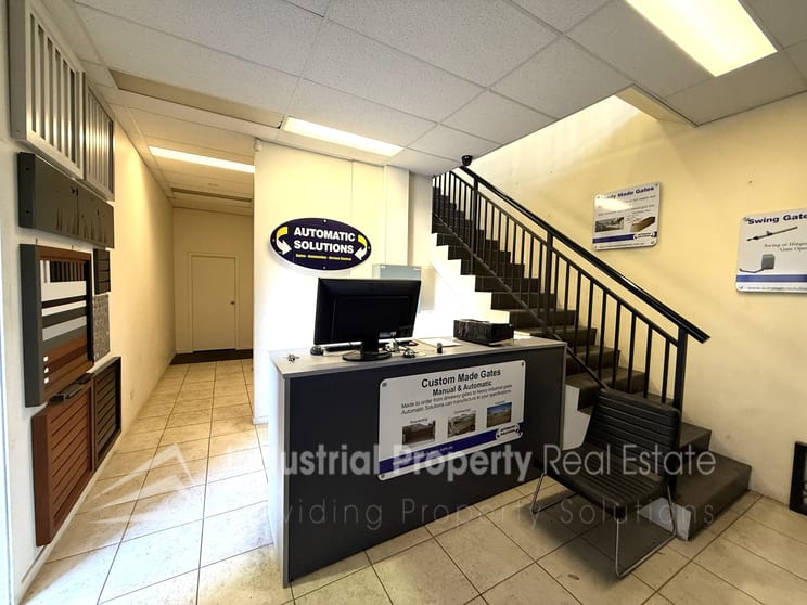 Click to view all images Smithfield NSW 2164 - Image 3