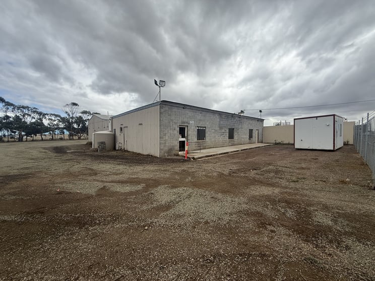 8005 Hamilton-Port Fairy Road Hamilton VIC 3300 - Image 2