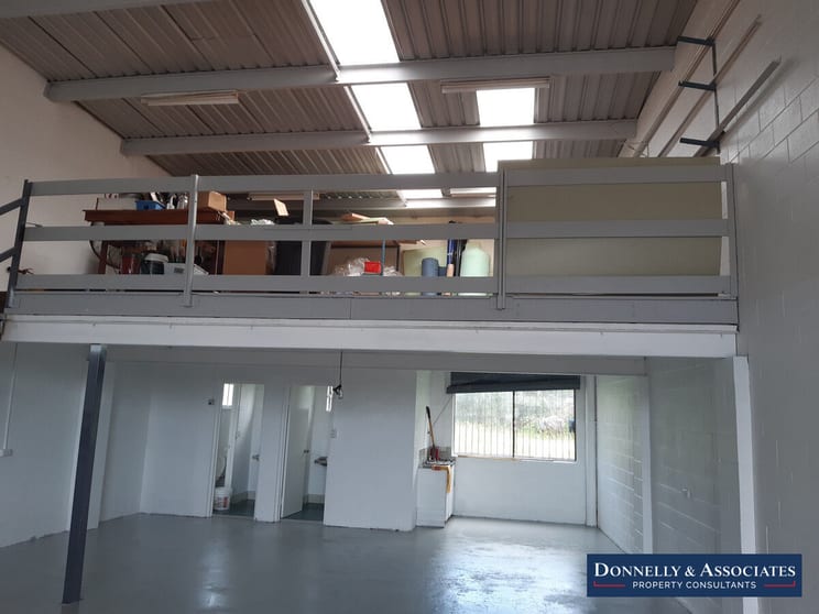 1/11 Tradelink Road Hillcrest QLD 4118 - Image 1
