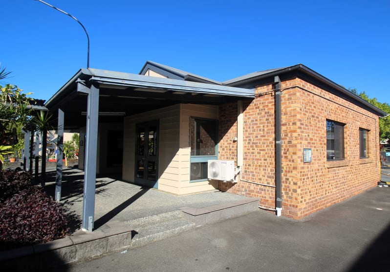 Click to view all images 6/33 Tallebudgera Creek Road Burleigh Heads QLD 4220 - Image 2