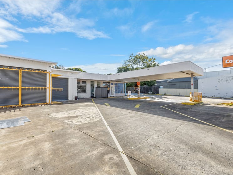 Click to view all images 66-72 Penshurst Street Willoughby NSW 2068 - Image 1