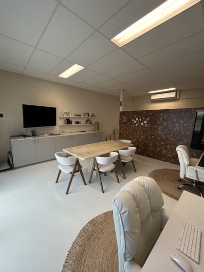 Click to view all images 5/91 West Burleigh Road Burleigh Heads QLD 4220 - Image 3