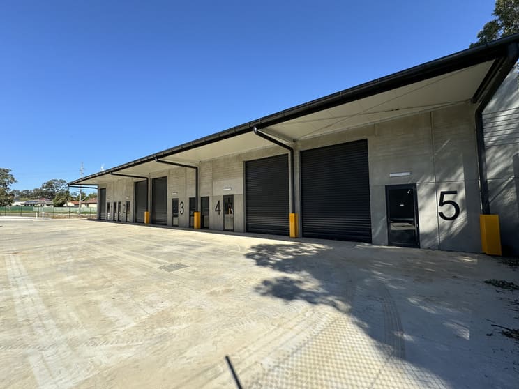 Click to view all images 2/125 Kurrajong Road, Prestons NSW 2170 - Image 2