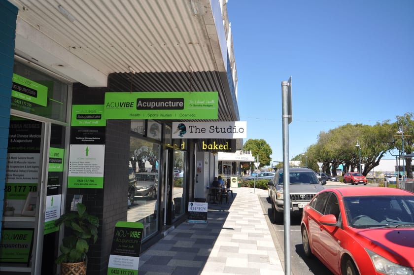Click to view all images 32 Prince Street Busselton WA 6280 - Image 3