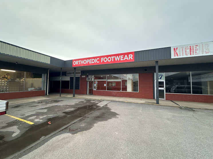 Click to view all images Unit 16, 16-28 Research Road Pooraka SA 5095 - Image 1