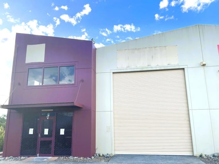 Click to view all images Unit 1/55 Gavenlock Road Tuggerah NSW 2259 - Image 2