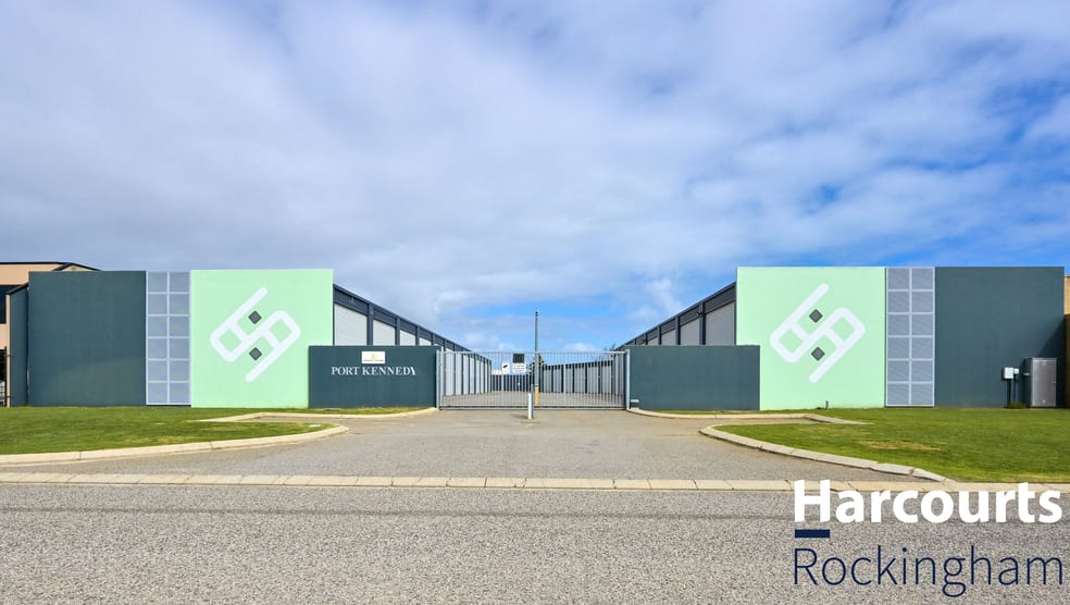 Click to view all images 25/10 Helmshore Way Port Kennedy WA 6172 - Image 2