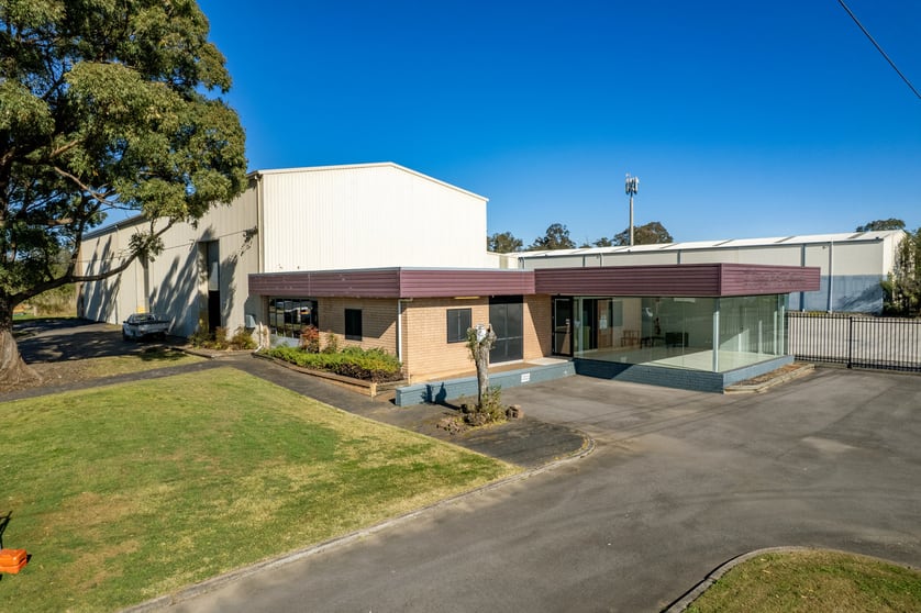 Click to view all images 1 Superior Avenue Edgeworth NSW 2285 - Image 3