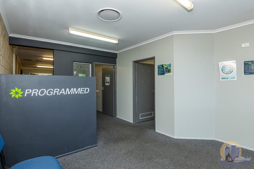 Click to view all images 2/36 Princess Street Bundaberg East QLD 4670 - Image 1