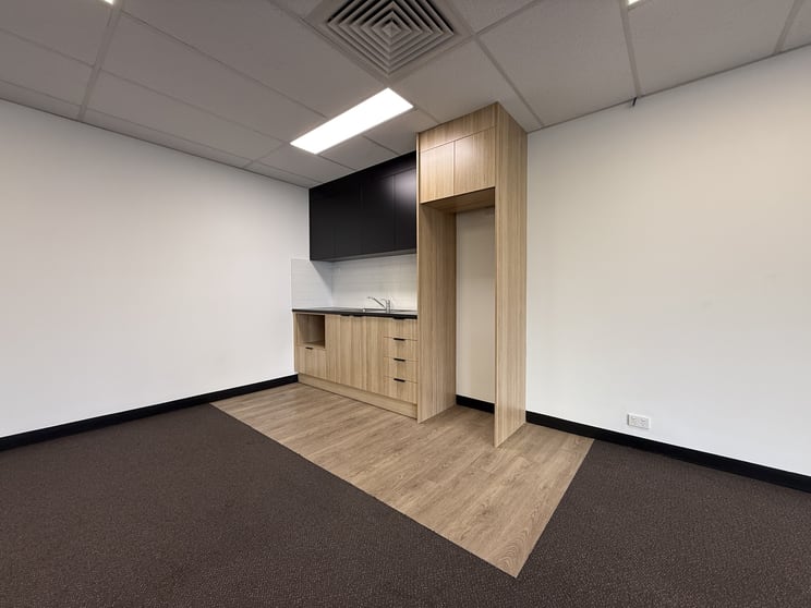 Click to view all images 162 South Pine Road Brendale QLD 4500 - Image 3