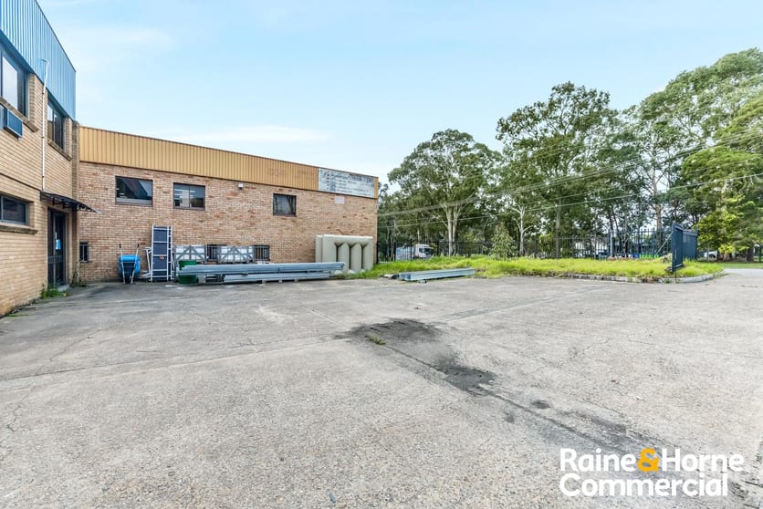 Click to view all images Building 2/68 Hassall Street Wetherill Park NSW 2164 - Image 3