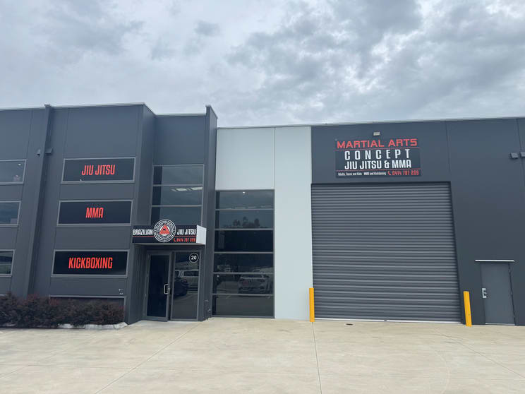 Click to view all images 20 O'Sullivan Street Pakenham VIC 3810 - Image 1