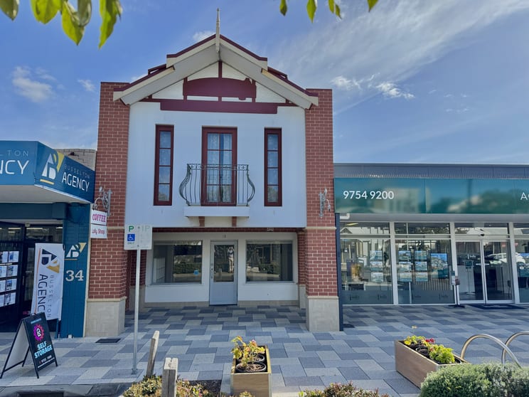 Click to view all images 32 Queen Street Busselton WA 6280 - Image 1