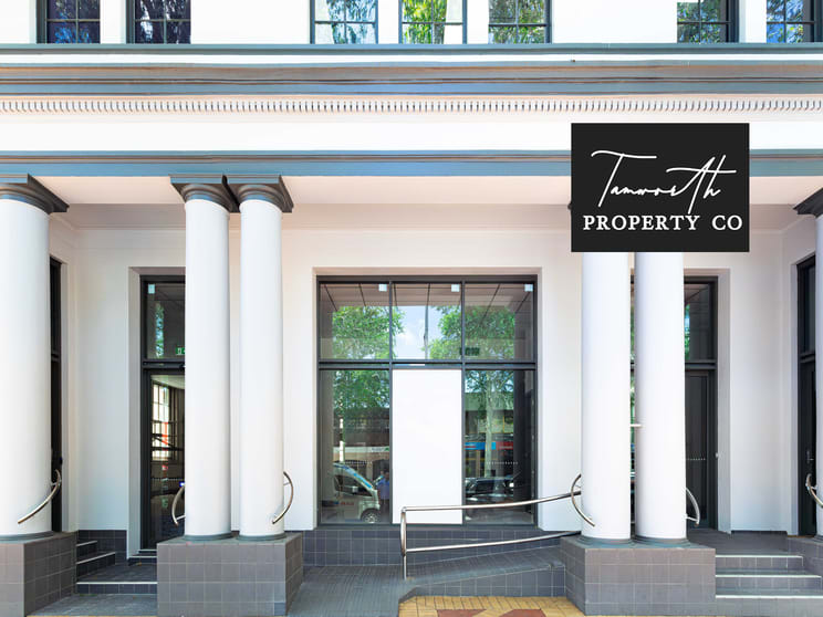 Click to view all images 404 Peel Street Tamworth NSW 2340 - Image 1