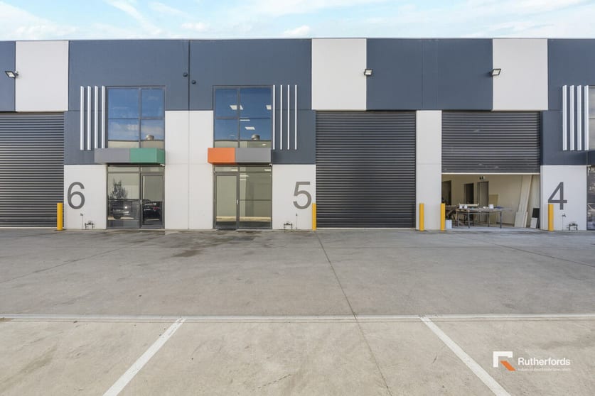 Click to view all images 5/15 Industrial Avenue Thomastown VIC 3074 - Image 1