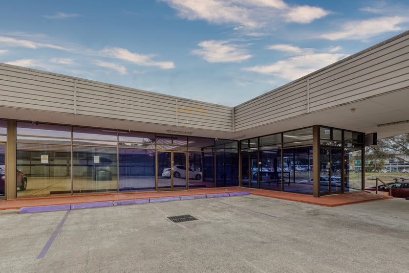 Click to view all images 1/16 Purdue Street Belconnen ACT 2617 - Image 2